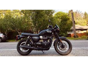 2017 TRIUMPH BONNEVILLE T100 BLACK