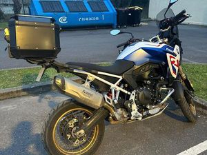 BMW F900 GS