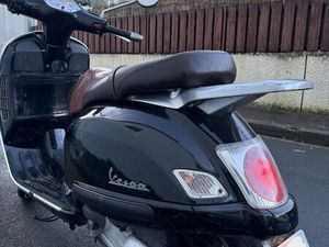 SCOOTER VESPA GTS 125 2005