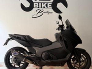 HONDA INTEGRA 750 SEQUENZIALE