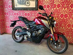 CB125R