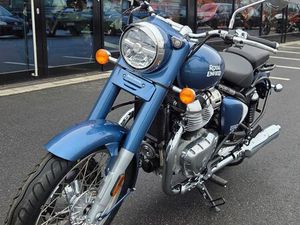 ROYAL ENFIELD CLASSIC 650