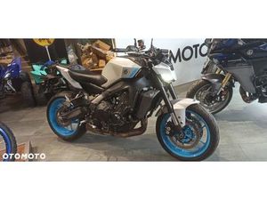 YAMAHA MT