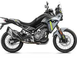 CFMOTO 450 MT-R