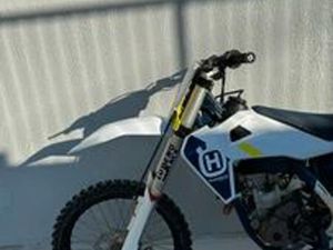 HUSQVARNA FC250