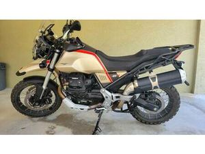 2021 MOTO GUZZI V85 TT TRAVEL