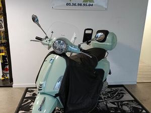 VESPA PRIMAVERA 125