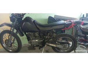 MOTO SUZUKI DR 125 CC