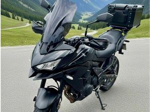 KAWASAKI VERSYS 650