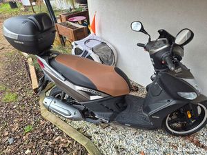 SCOOTER 125