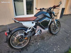 SUPER SOCO TC ( PERMIS AM ) + CALCULATEUR ROUTE PRIVÉE