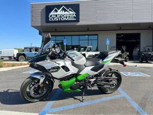2024 KAWASAKI NINJA 7 HYBRID ABS