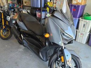 YAMAHA XMAX 300 HIGH POWER SCOOTER