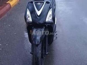 SYM SYMPHONY ST 125 CC