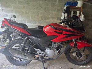 HONDA CBF 125 - 9 000 KM - PRÊT À ROULER
