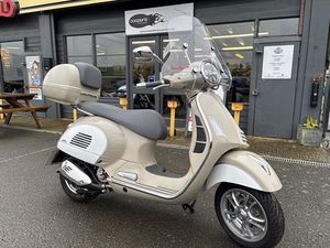 PIAGGIO VESPA GTS 300 CLASSIC HPE 0.278 SCOOTER AUTOMATIC PETROL 278 CC