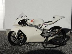 ② HONDA RS 125 NX4