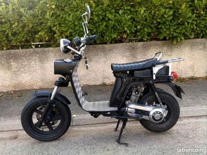 ÉCHANGE OU VENTE SCOOTER HONDA 125 CONTRE FLIPPER