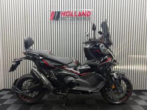 HONDA X-ADV 750 2025 BTW MOTOR ZWART AKRAPOVIC XADV X ADV — MOTOREN | HONDA — MARKTPLAATS