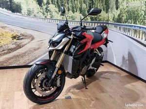 QJMOTOR SRK 800 MY25 / NEUVE / GARANTIE 3 ANS CONSTRUCTEUR / 149 EUROS - MOIS EN LOA / LIVRAISON FRANCE