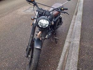 MOTO. MASH. SEVENTY FIVE