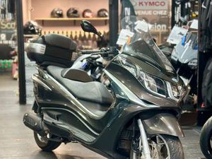 PIAGGIO X10 125 EXECUTIVE ABS/ASR GARANTIE 6 MOIS