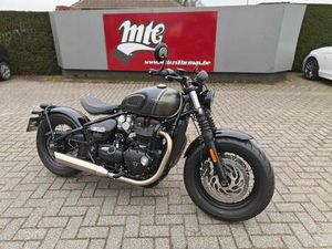 ② TRIUMPH BONNEVILLE BOBBER 2021 3DKM