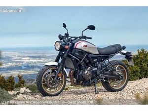 XSR 700 XTRIBUTE 2020/POSSA2