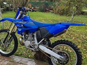 YAMAHA 250YZ