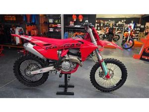 ② GASGAS MC 250F 2024