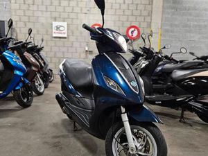 ② PIAGGIO NEW FLY 50 CC CLASSE B 4 TEMPS 2012 - 11 138 KM