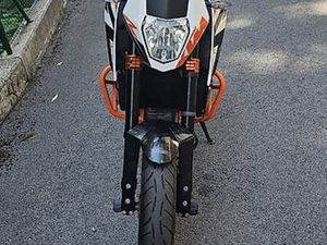 KTM 690 DUKE R ABS