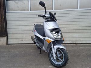 APRILIA SR 150 ROLLER SPORTROLLER