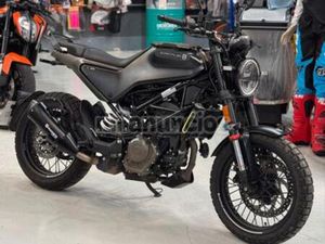 HUSQVARNA - SVARTPILEN 125