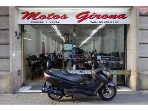 SUZUKI - BURGMAN 125