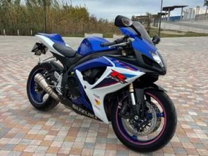 SUZUKI - GSX-R 600