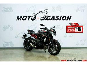 TRIUMPH - STREET TRIPLE