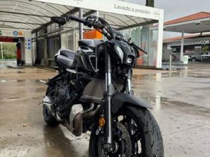YAMAHA - MT-07 PURE A2