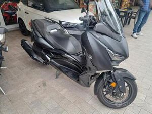 YAMAHA X-MAX 400 ABS IRON MAX 2021 PERMUTA GARANZI