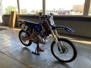 2004 YAMAHA YZ250
