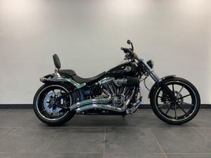 HARLEY-DAVIDSON SOFTAIL FXSB BREAKOUT 1690 CC