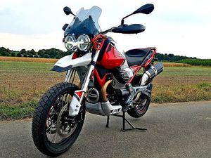 MOTO GUZZI V85TT SPEZIALE