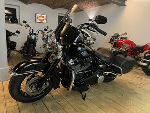 HARLEY-DAVIDSON HERITAGE SOFTAIL CLASSIC 5HD