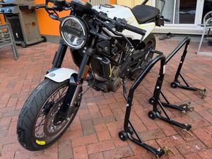 HUSQVARNA VITPILEN 401