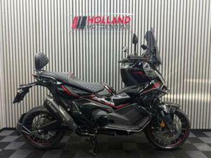 HONDA X-ADV 750 2025 ZWART BTW MOTOR AKRAPOVIC XADV X ADV — MOTOREN | HONDA — MARKTPLAATS