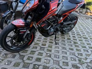 KTM DUKE
