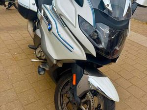 ② BMW K1600