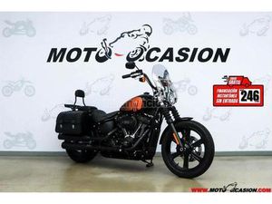 HARLEY DAVIDSON - STREET BOB