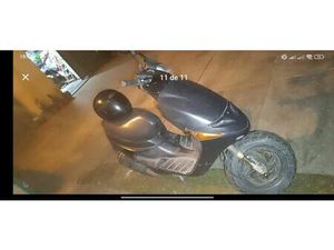 SCOOTER PEUGEOT 50 CC VILAR E MOSTEIRÓ