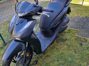 HONDA SH 125 SCHWARZ